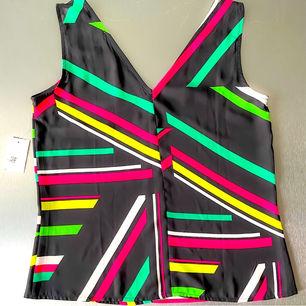 Bar III Madagascar Sleeveless V-neck Blouse Black & Vibrant Color Accents NWT XS